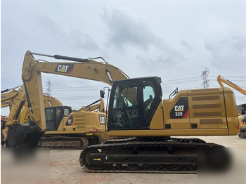 Гусеничный экскаватор CATERPILLAR 320