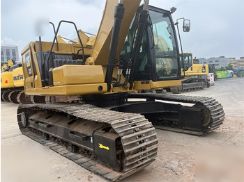 Гусеничный экскаватор CATERPILLAR 320: фото 3 Гусеничный экскаватор CATERPILLAR 320: фото 3