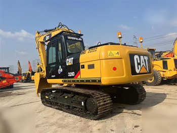 Гусеничный экскаватор CATERPILLAR 320D: фото 4