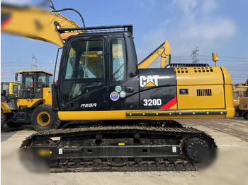 Гусеничный экскаватор CATERPILLAR 320D: фото 4