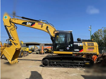 Гусеничный экскаватор CATERPILLAR 325DL