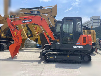 Мини-экскаватор DOOSAN DH55-V