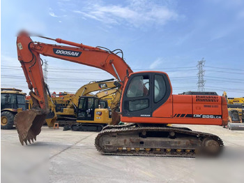 Гусеничный экскаватор DOOSAN DX225LCA