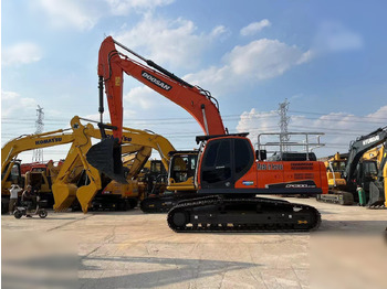 Гусеничный экскаватор DOOSAN DX300LC