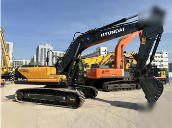 Гусеничный экскаватор HYUNDAI