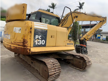 Гусеничный экскаватор KOMATSU PC130-7