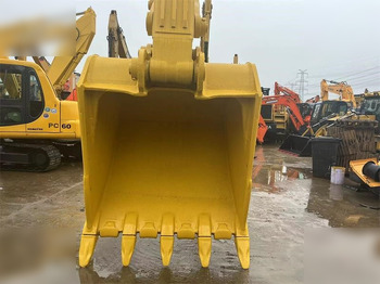Гусеничный экскаватор KOMATSU PC450-8: фото 4