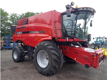 Зерноуборочный комбайн Case IH Axial Flow 9240: фото 2