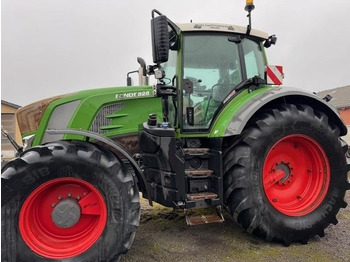 Трактор FENDT 828 Vario