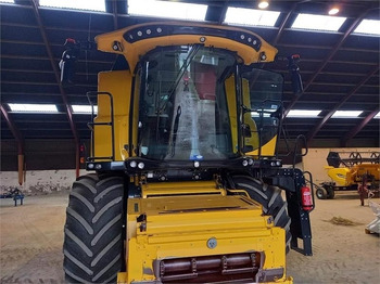 Зерноуборочный комбайн New Holland CR9.80: фото 3