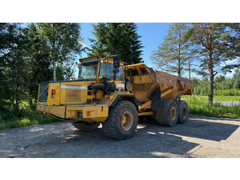 Сочленённый самосвал VOLVO A30