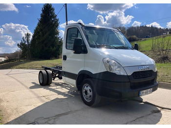 Грузовик-шасси IVECO Daily 35c13
