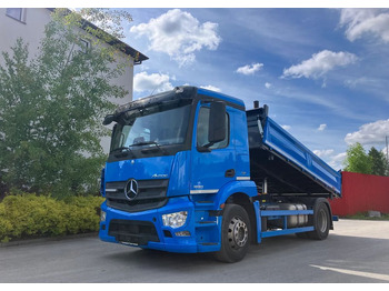 Самосвал MERCEDES-BENZ Antos 1830