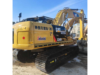 Гусеничный экскаватор CATERPILLAR 320D