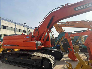Гусеничный экскаватор Doosan DX225LC Second-Hand Excavator | Korea Direct Import | 1-Year Warranty & Free Sea Shipping: фото 4