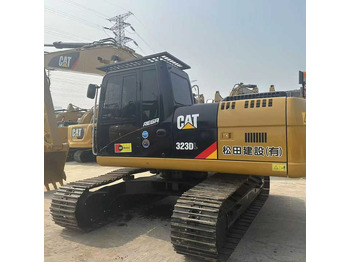 Экскаватор CATERPILLAR 320