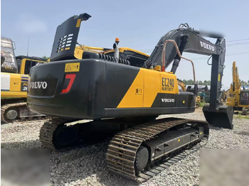 Гусеничный экскаватор VOLVO EC240