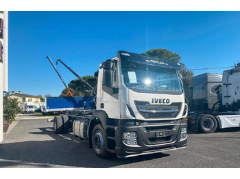 IVECO AD190S36 MOTRICE 2 ASSI TELAIO 2017 в лизинг IVECO AD190S36 MOTRICE 2 ASSI TELAIO 2017: фото 4