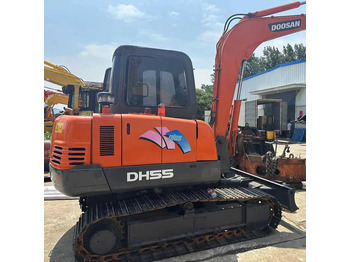 Мини-экскаватор DOOSAN DH55