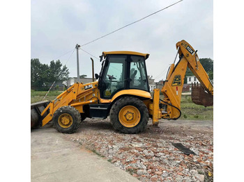 Экскаватор-погрузчик JCB 3CX