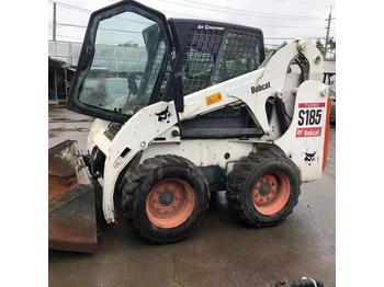 Мини-погрузчик с бортовым поворотом BOBCAT S185