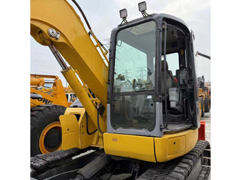 Гусеничный экскаватор KOMATSU PC30