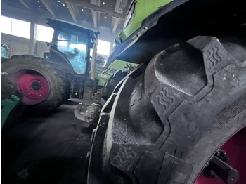 Трактор Claas Axion 950 Cmatic: фото 3 Трактор Claas Axion 950 Cmatic: фото 3