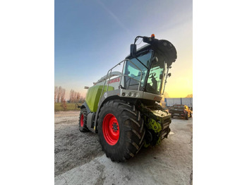 Кормоуборочный комбайн CLAAS Jaguar 940