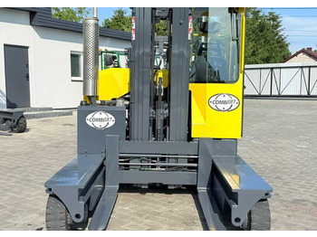 Четырехсторонний погрузчик Combilift C3000 / GAS / TRIPLEX - 4900MM / ONLY 1537 HOURS / FORK POSITIONER / CABIN / LIKE NEW: фото 5