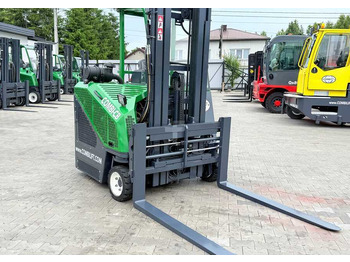 Четырехсторонний погрузчик Combilift CB3000 / DIESEL / TRIPLEX 4900MM / FREE LIFT / SIDESHIFT / FORK POSITIONER / 1500MM FORKS / LIKE NEW: фото 4