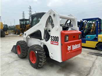 Строительная техника Second hand Hot sale skid-steers Bobcat S300: фото 2
