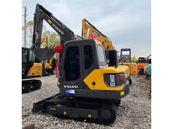 Гусеничный экскаватор VOLVO EC60C