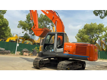 Гусеничный экскаватор HITACHI ZX200: фото 3