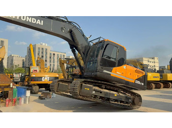 Гусеничный экскаватор HYUNDAI R220LC-9S: фото 3