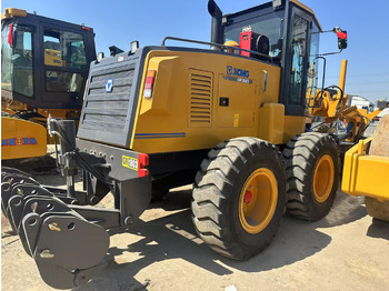 Грейдер XCMG GR1803: фото 4