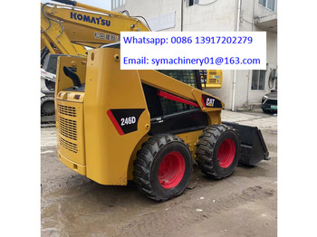 Мини-погрузчик с бортовым поворотом Caterpillar 246D: фото 3