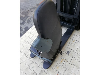 Сиденье для Грузовиков FOTEL KIEROWCY DAF XF CF LF: фото 4 Сиденье для Грузовиков FOTEL KIEROWCY DAF XF CF LF: фото 4