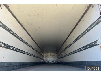 Полуприцеп-фургон BURGERS Double-Deck / Steering axle / Tail lift: фото 4