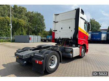 Тягач Mercedes-Benz Actros 1845 GigaSpace, Euro 6, / Gigaspace: фото 3 Тягач Mercedes-Benz Actros 1845 GigaSpace, Euro 6, / Gigaspace: фото 3