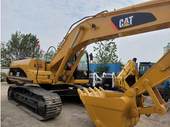 Гусеничный экскаватор CATERPILLAR 325D