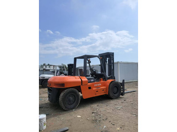 Дизельный погрузчик HELI