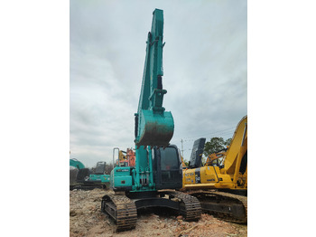 Гусеничный экскаватор KOBELCO
