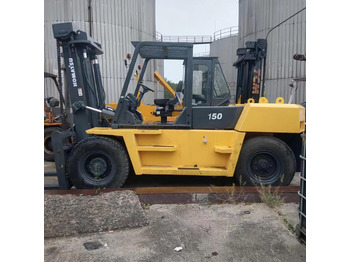 Дизельный погрузчик KOMATSU