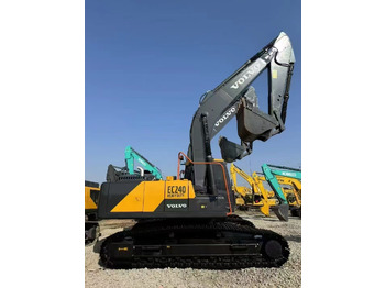 Гусеничный экскаватор VOLVO EC240
