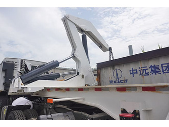 Новый Полуприцеп-контейнеровоз/ Сменный кузов для транспортировки контейнеров China Container Side Loader Price for Sale in Ghana: фото 2