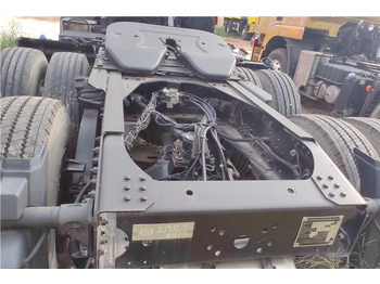 Hongyan Used Genlyon Truck Head for Sale в лизинг Hongyan Used Genlyon Truck Head for Sale: фото 3