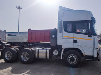 Новый Тягач SHACMAN Shacman Trailer Truck for Sale in Sierra Leone: фото 2