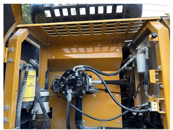 Гусеничный экскаватор 2024 Sany SY245: фото 4