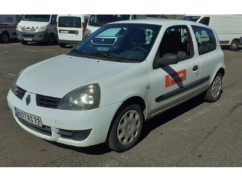 Легковой автомобиль