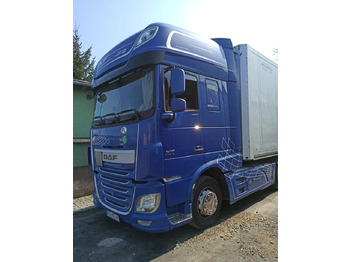 Тягач DAF XF 106 460